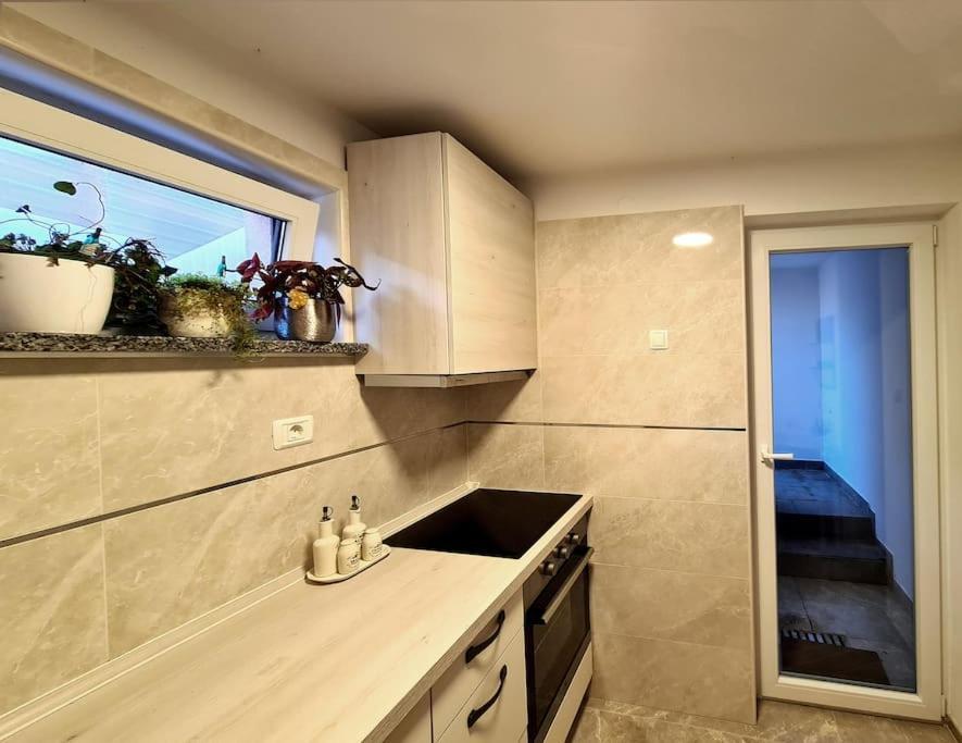 Hisa Idej Appartement Sežana Buitenkant foto