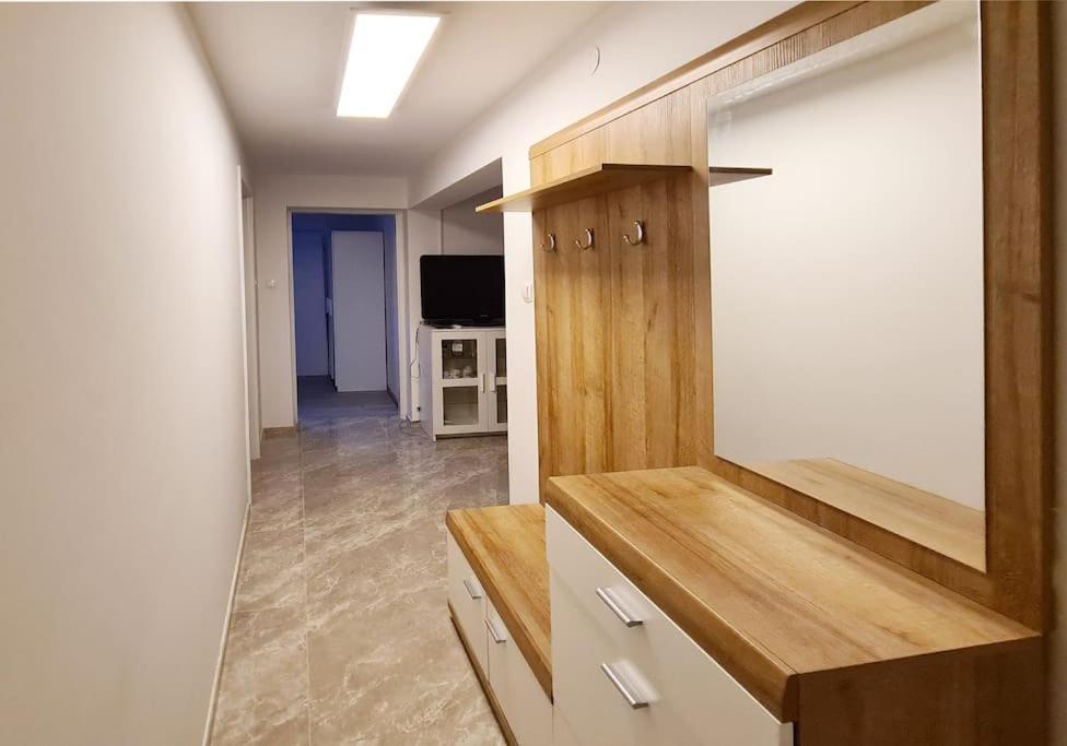 Hisa Idej Appartement Sežana Buitenkant foto