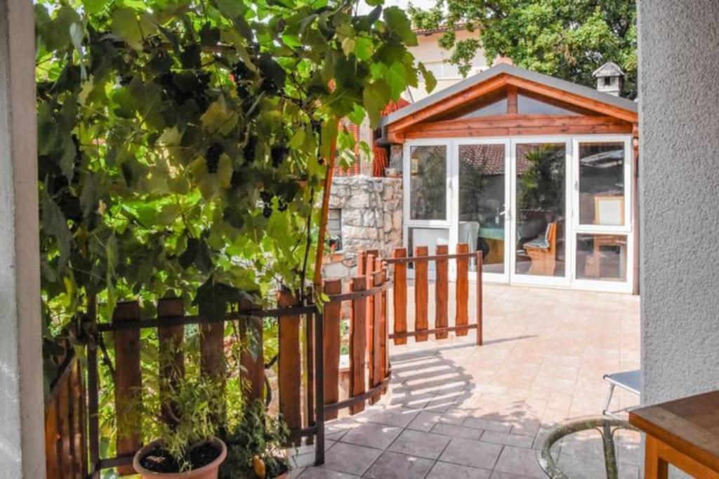 Hisa Idej Appartement Sežana Buitenkant foto